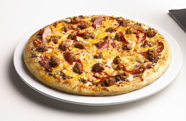 Pizza filled with various meats